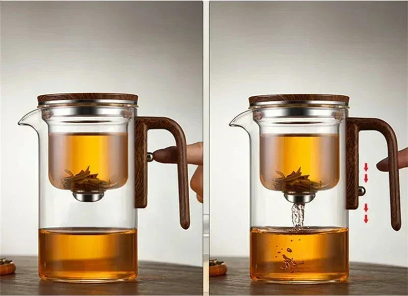 Detaillierte Ansicht des feinen Edelstahl-Teefilters in der Glas-Teekanne, ideal für Kräutertee und loseblätter Tee.