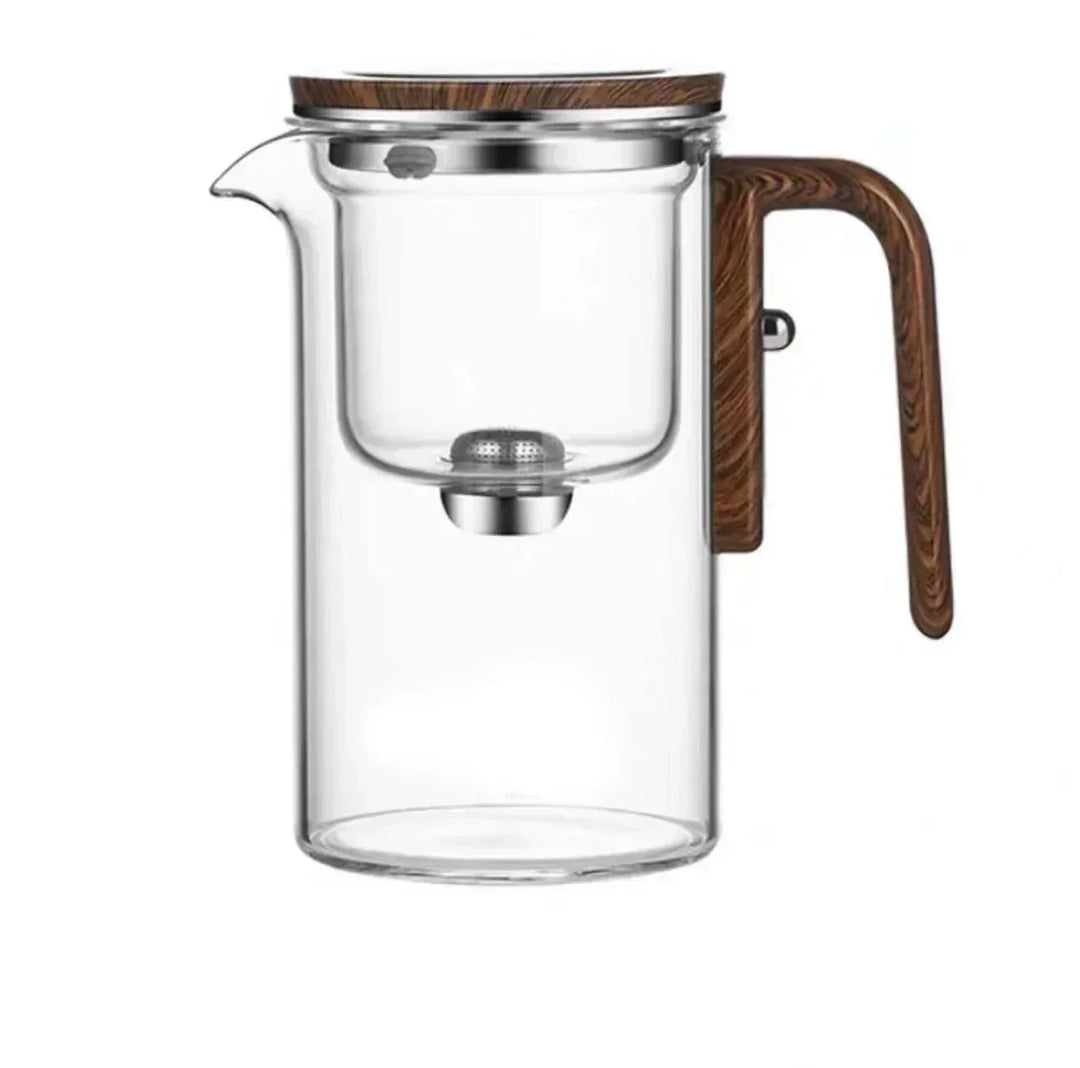 Elegante Borosilikatglas-Teekanne mit frischem losen Tee im Sieb, ein Must-have für Teeliebe und Eistee-Zubereitung.
