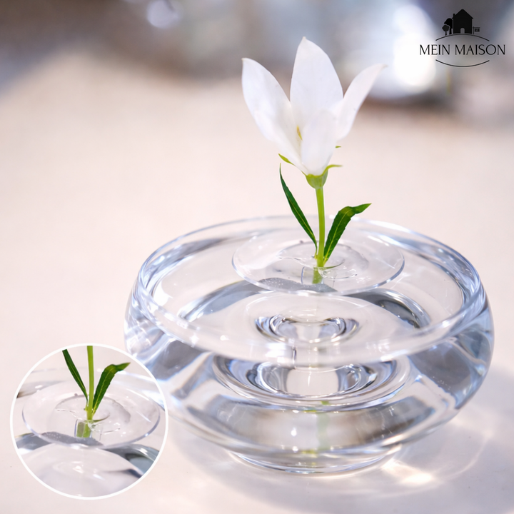 Innovativer Blumenhalter aus Acryl, idealer Vasenaufsatz für einzigartige Blumenarrangements.