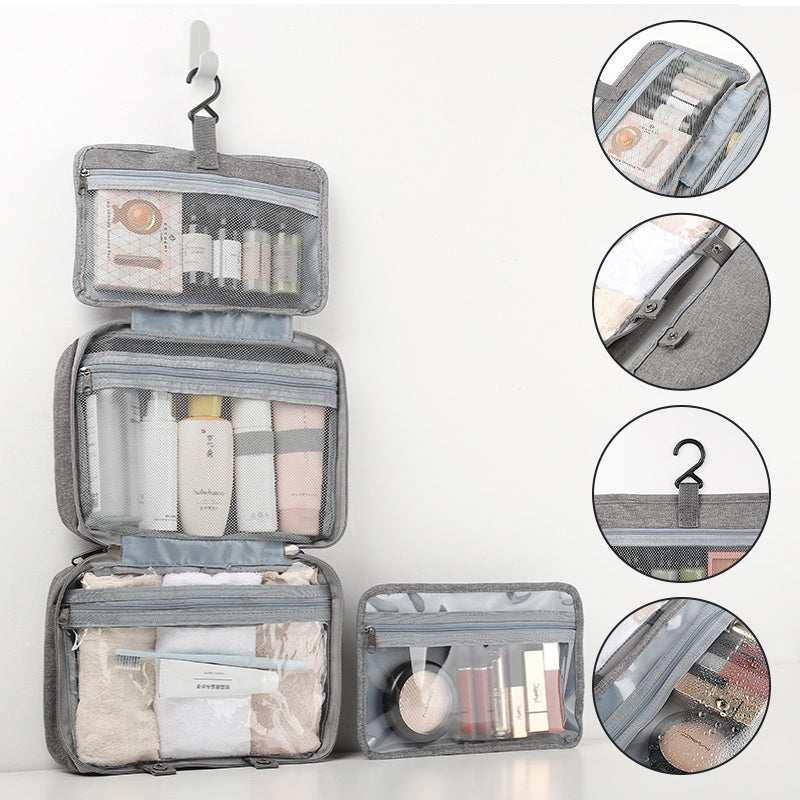 Travelique Reise-Kosmetiktasche, offen, zeigt geräumige Fächer für Zahnbürste & Pflegeprodukte.