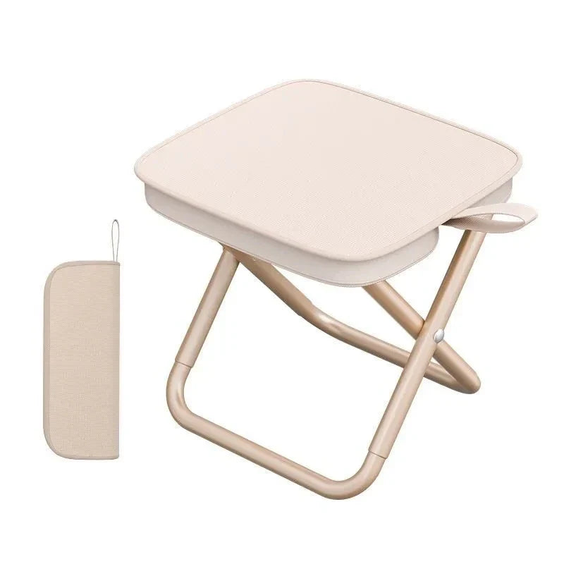 TrekkFlexx Faltstuhl, ultraleicht & tragbar, perfekt zusammengeklappt für Camping, Outdoor & Reisen.