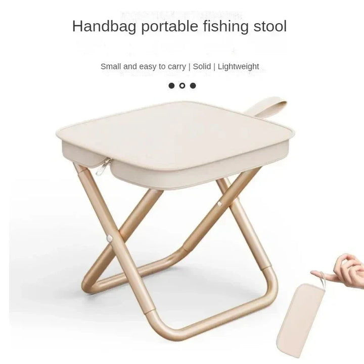 Khaki TrekkFlexx Outdoor-Stuhl, tragbar & faltbar, ideal für Angeln, Picknick & entspanntes Trekking in der Natur.