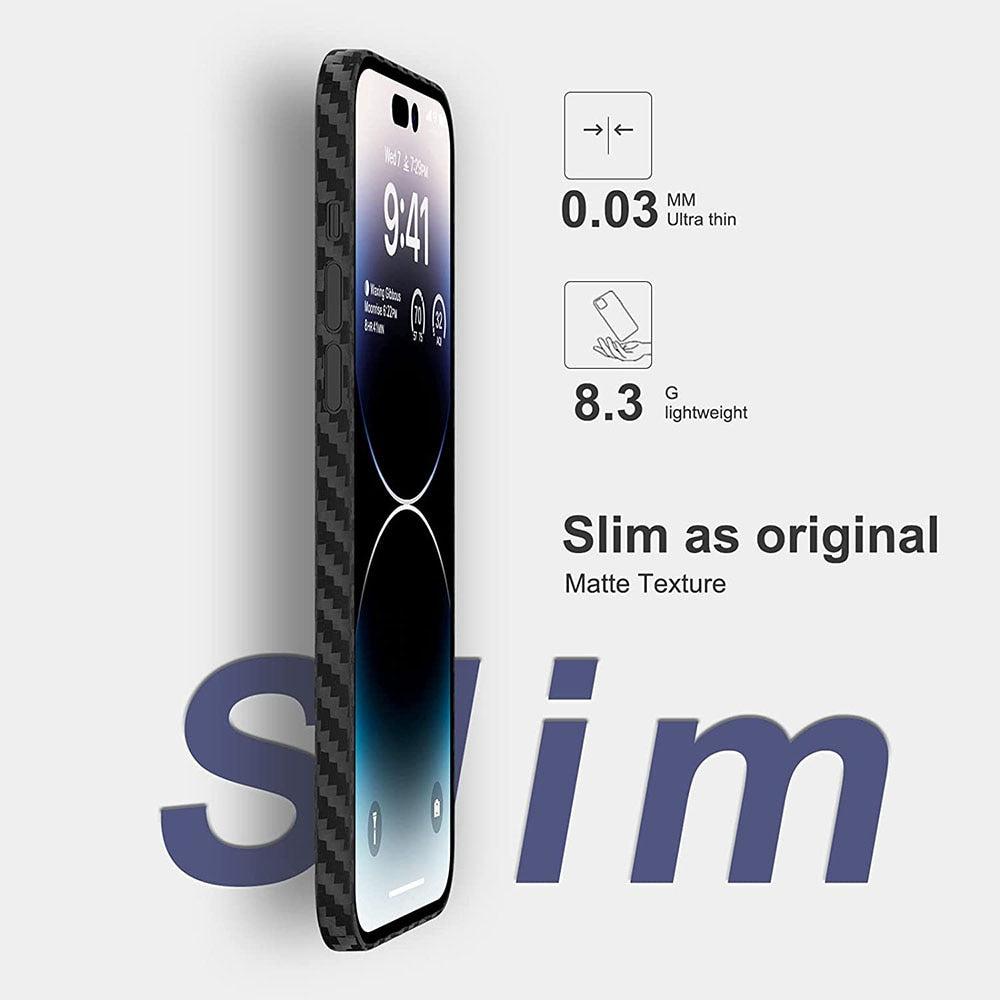 Schwarze, dünne iPhone Schutzhülle mit Anti-Fingerprint-Textur. Robuste matte Hartschale für zuverlässigen Telefonschutz.