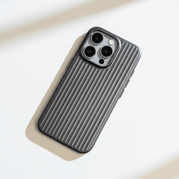 iPhone Zubehör: Ultradünne Schutzhülle, stoßfest, Militärschutz, robustes Slim Design für Ihr Handy.