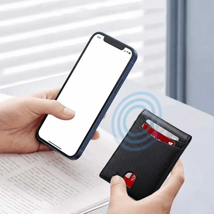Moderne Geldbörse aus robuster Kohlefaser. RFID-geschützt, schlankes Design. Idealer Kartenschutz unisex.