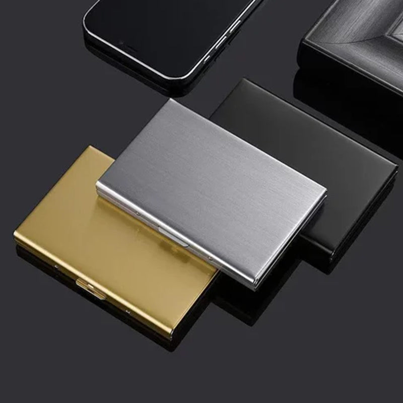 RFID-blockierendes Kartenetui aus robustem Metall, kompakt und schützt Ihre sensiblen Daten.