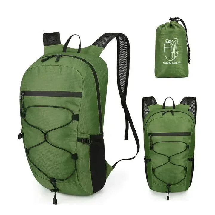 Detailansicht des faltbaren 20L Rucksacks; wasserdichtes Nylon für optimalen Schutz.