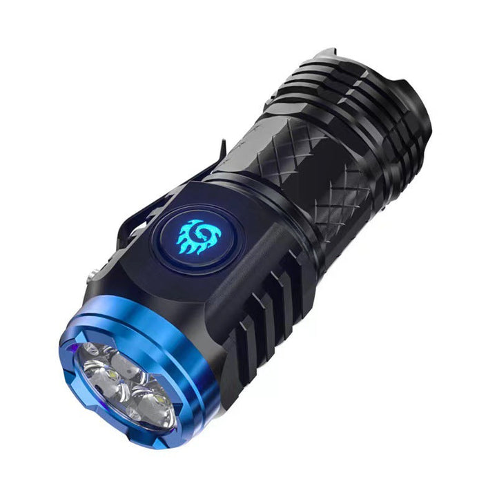 Ultrahelle Mini-LED-Taschenlampe, Typ-C wiederaufladbar, wasserdicht & stoßfest für Outdoor-Einsatz.
