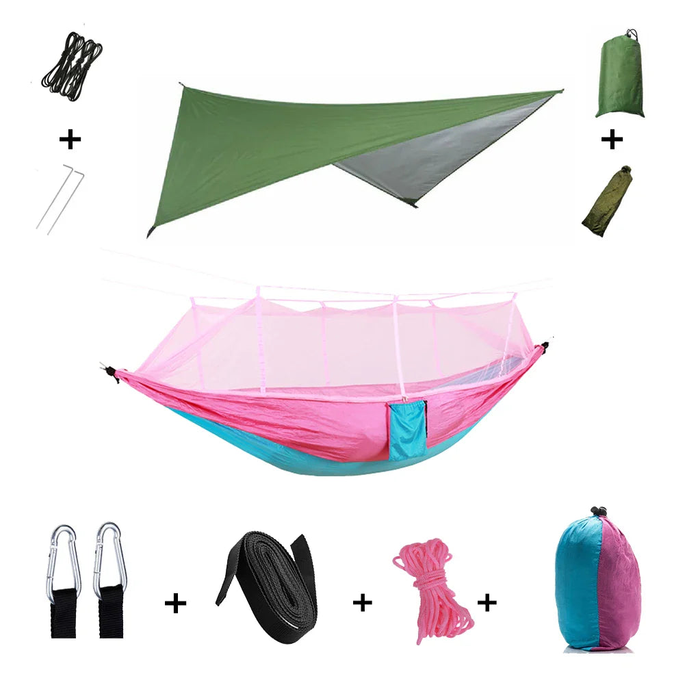 Praktische Reisehängematte mit Insektenschutz & Regenschutz, ideal für Trekking-Touren.