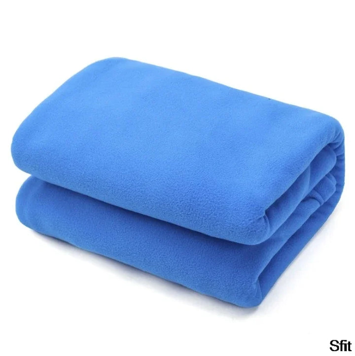 Robuster Unisex Fleece-Schlafsack für Camping-Ausflüge. Hält warm und ist sehr atmungsaktiv.