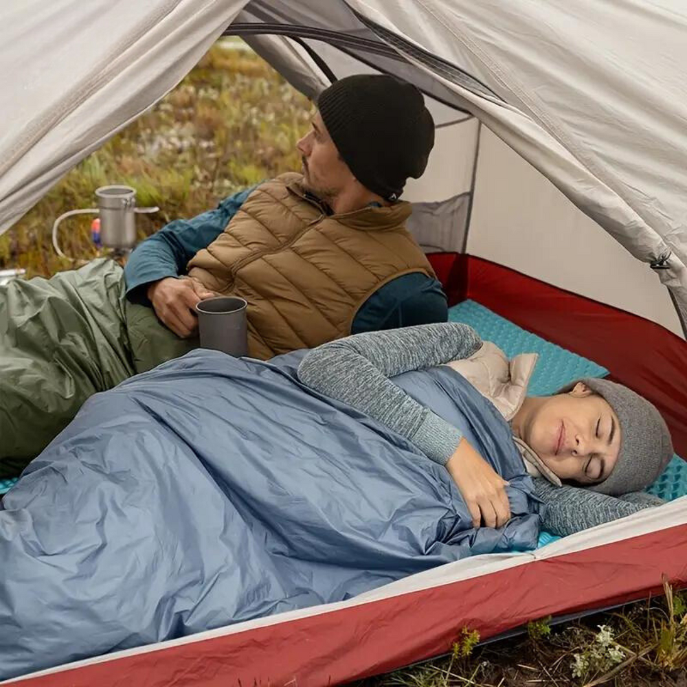 Kompakter Trekkingschlafsack für Outdoor-Abenteuer & Wandern, 10-20°C. Leicht & atmungsaktiv.