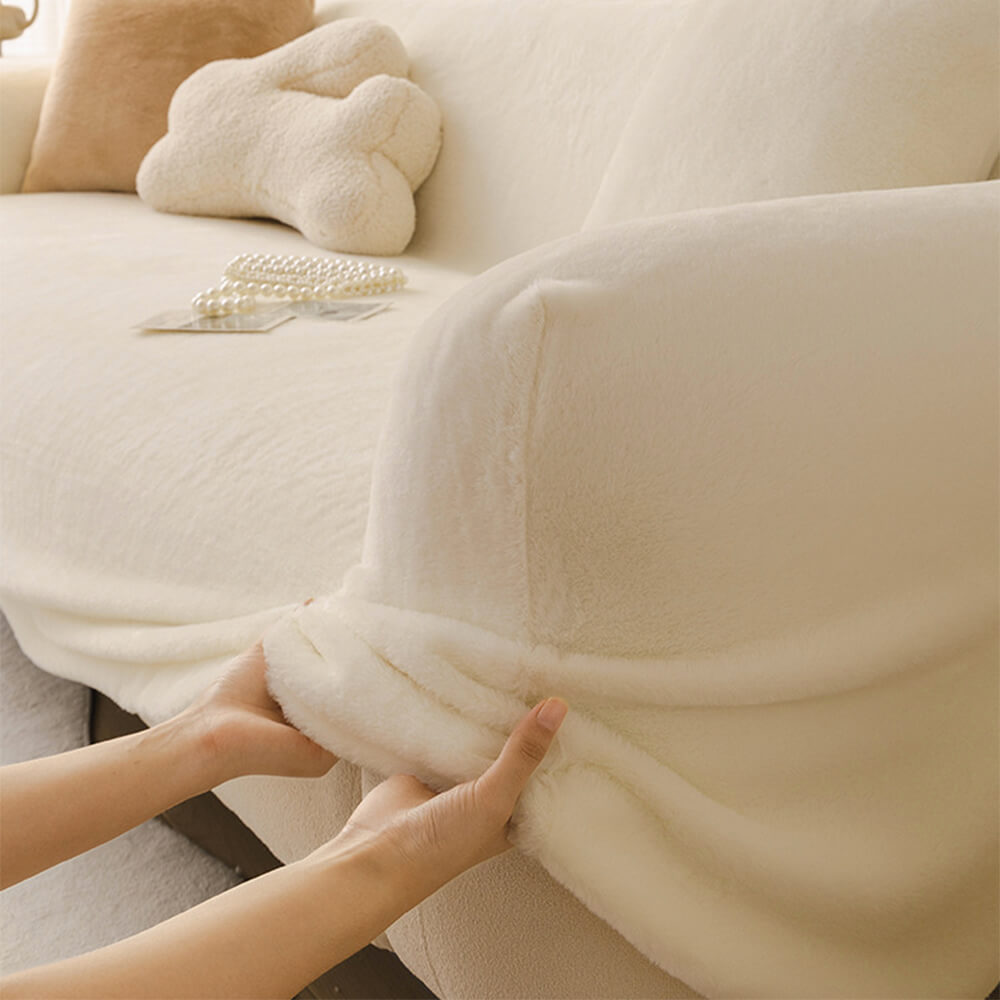 Elastischer Plüsch-Sofabezug, stretchbar für perfekte Passform. Ultraweicher Schutzüberzug für Ihr Sofa.