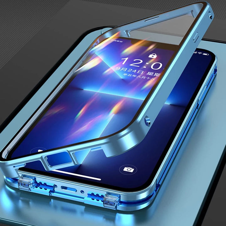 Premium iPhone-Hülle mit Aluminium-Metallrahmen und doppelter 360° Magnetsicherung für umfassenden Schutz.