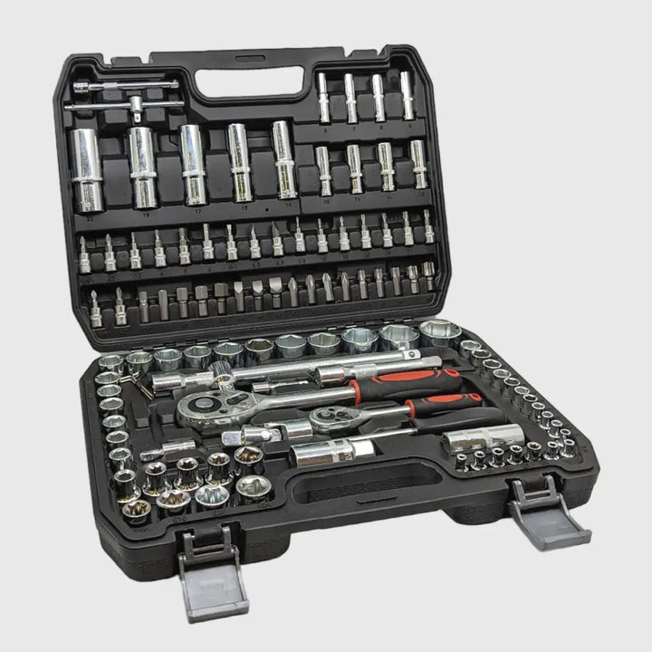Organisiertes 108-teiliges Chrom-Vanadium Ratschen-Schlüsselsatz im Koffer, ideal für Auto Reparaturen & Werkstatt.