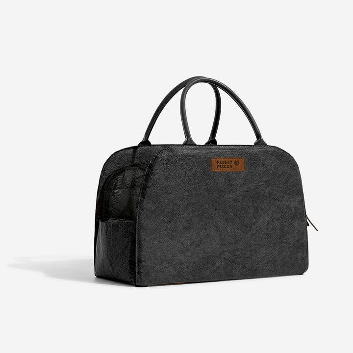 Robuste Reisetasche für Haustiere, umweltfreundlich, mit viel Platz.