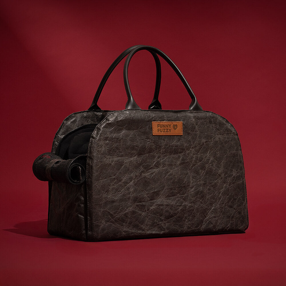 Modische Haustier-Reisetasche, sicher & bequem für Katze oder kleinen Hund.