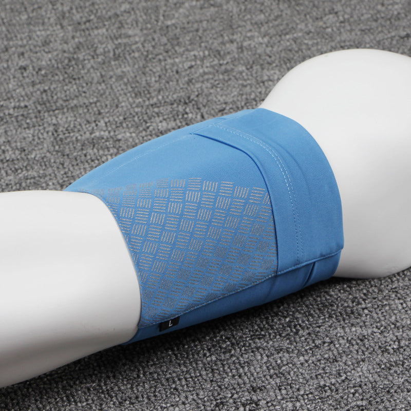 Abbildung des schwarzen Unisex Sportarmbands mit Reißverschluss, perfekt für Handy, Geld und Schlüssel.