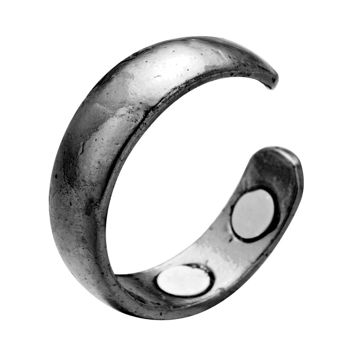 Komfortabler, verstellbarer Akupressur Magnetring, unterstützt Handmassage & energetische Balance.