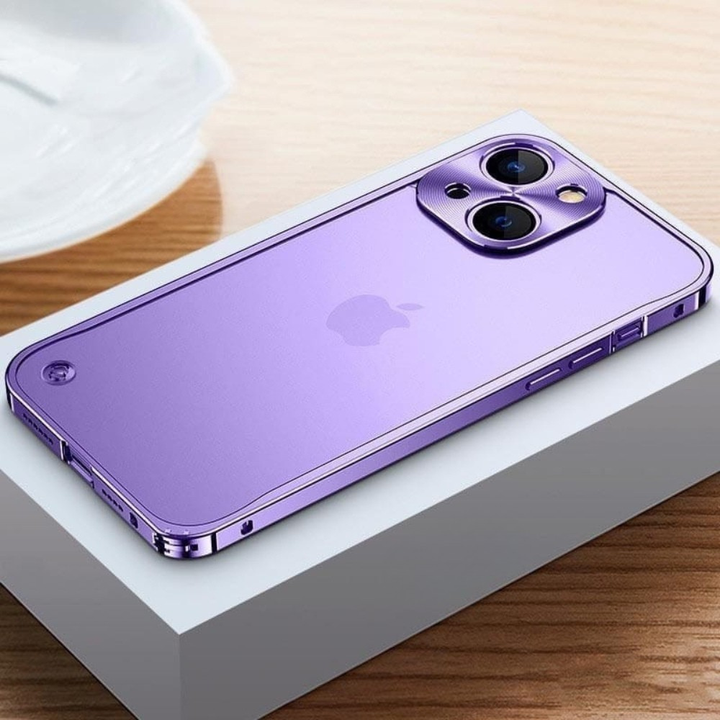 Die Aluminium Schutzhülle für iPhone, bietet umfassenden stoßfesten und kratzfesten Schutz.