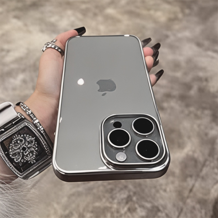 Slim Design Aluminium Handyhülle, passt perfekt zum iPhone und liegt gut in der Hand.