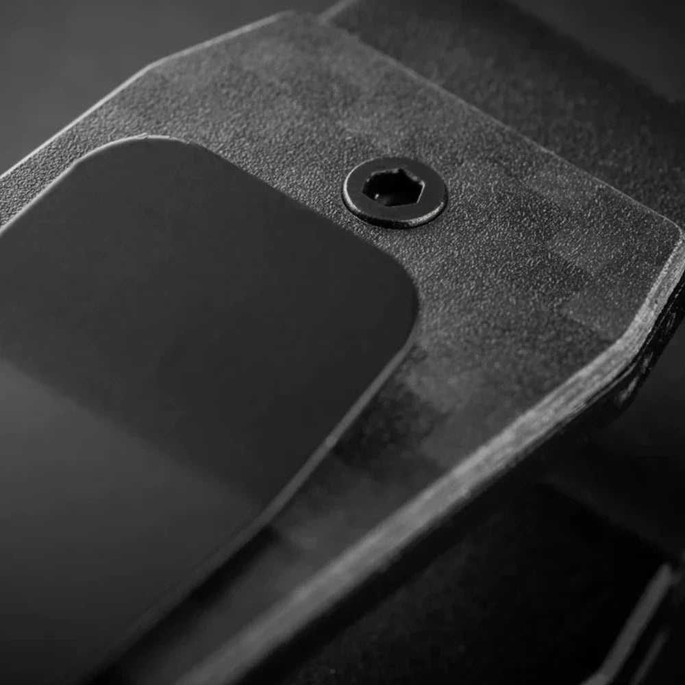 Langlebiger Schlüssel Organizer aus hochwertigem Aluminium, schützt Schlüssel & Innenseiten von Taschen.