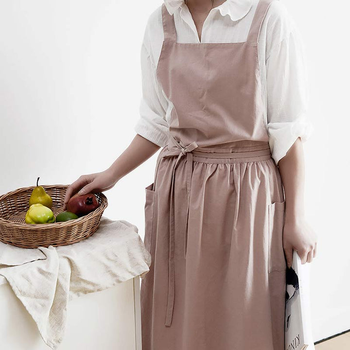 Unisex Baumwollschürze mit Kreuzgurt in Dunkelgrau, ideal für Küche und Gastronomie.