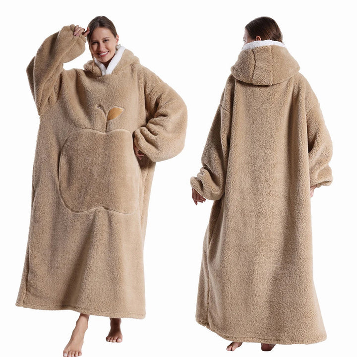 Gemütliche Unisex Kapuzendecke mit Ärmeln, als Decke oder Homewear tragbar, aus warmem Sherpa-Stoff.