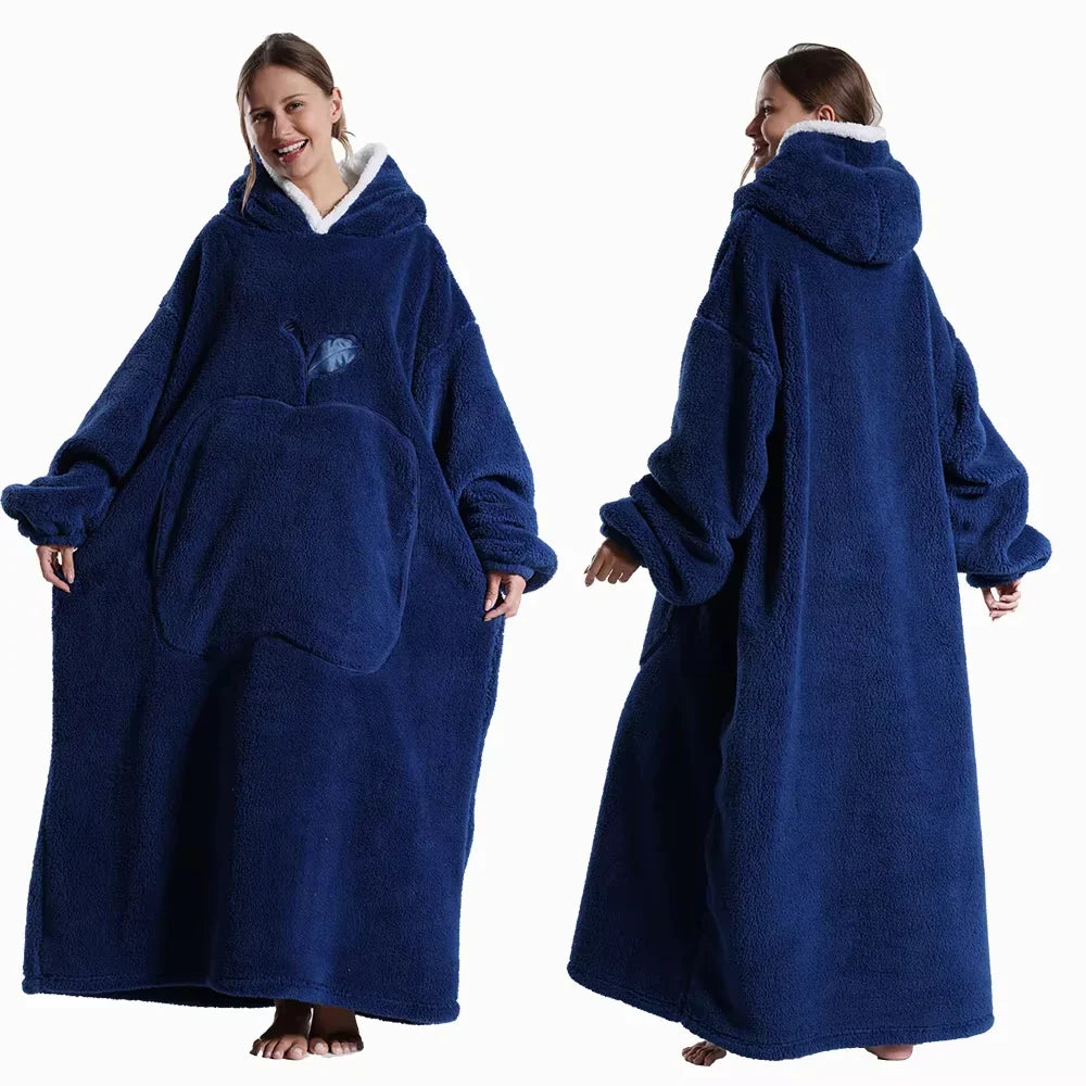 Ultrawarme Winter-Kuscheldecke, unisex, mit Ärmeln & Kapuze aus Sherpa-Fleece. Perfekt zum Entspannen.
