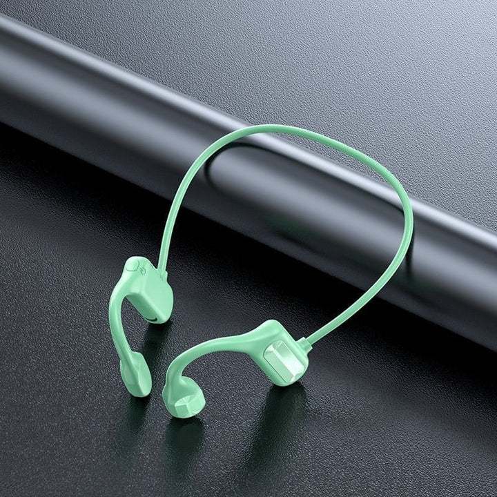 Performance-orientierte Knochenleitungskopfhörer, Bluetooth, schweißresistent, für intensive Workouts.