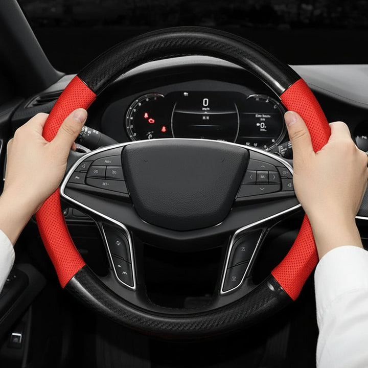 Sportlicher Lenkradbezug aus Carbonfaser & Leder für den Autobereich, schützt das Lenkrad & wertet Interieur auf.
