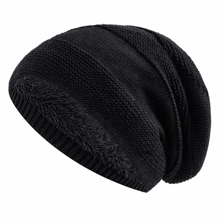 Kuschelige Chillia Slouchy-Mütze, perfekt als Mode-Accessoire. Bietet Damen & Herren wohlige Wärme im Winter.