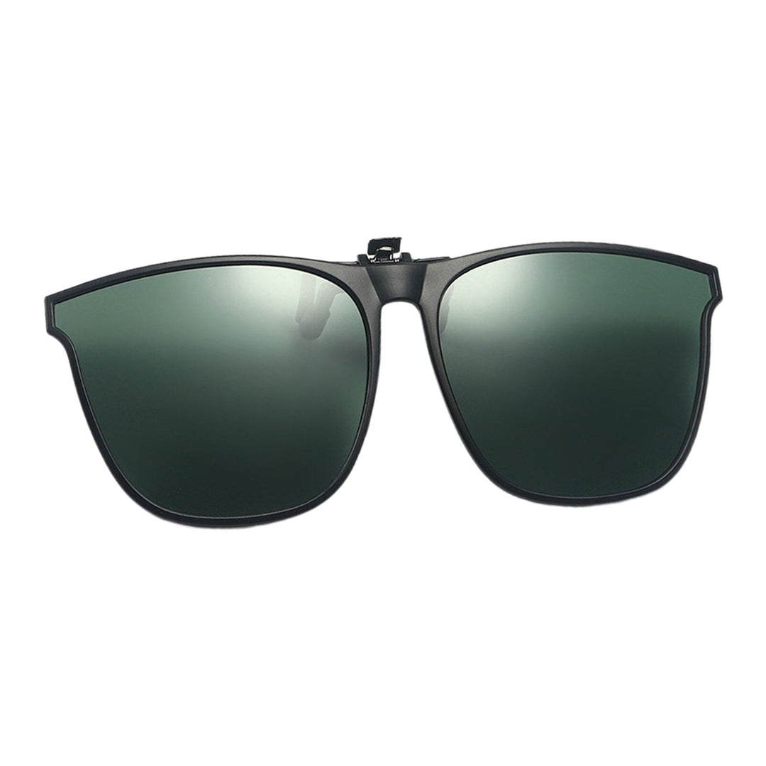 Praktische Clip-on Sonnenbrille bietet Augenschutz und Blendschutz; einfach als Brillenaufsatz anstecken.