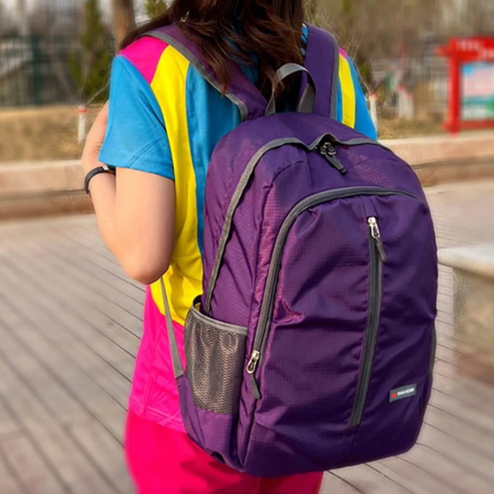 Faltbarer Reise-Rucksack 30L, ultraleicht & wasserdicht, ideal als Handgepäck oder Tagesrucksack für Trips.