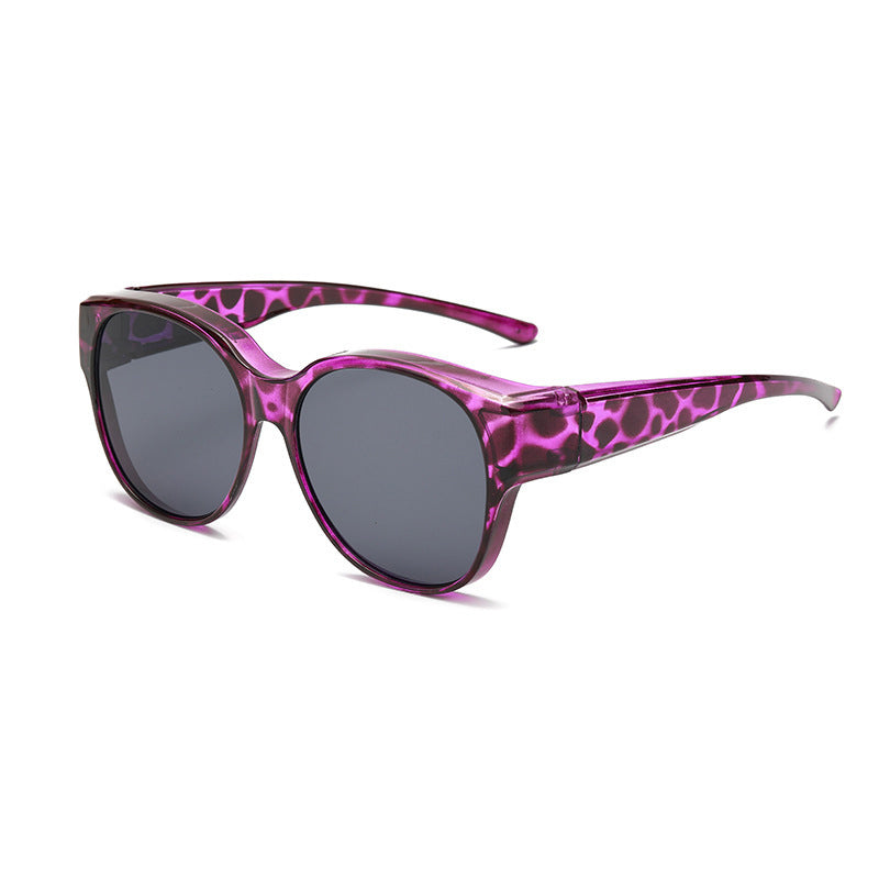 Praktische Unisex Fit Over Brille mit UV400 Schutz, polarisiert. Ideal als stilvolle Schutzbrille.