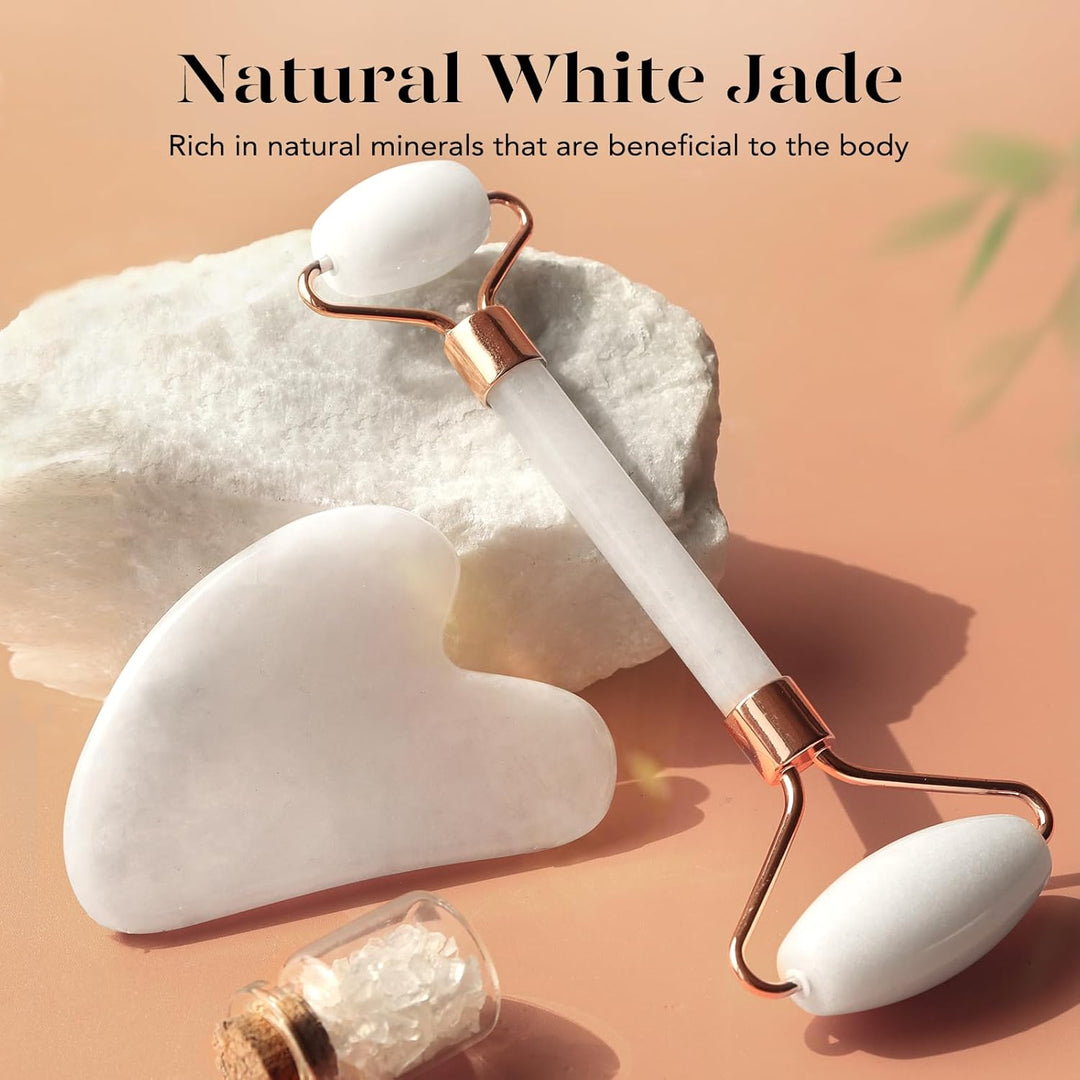 Gua Sha Massagegerät & Jade Roller. Essential für entspannende Gesichts-Wellness & effektive Hautpflege.