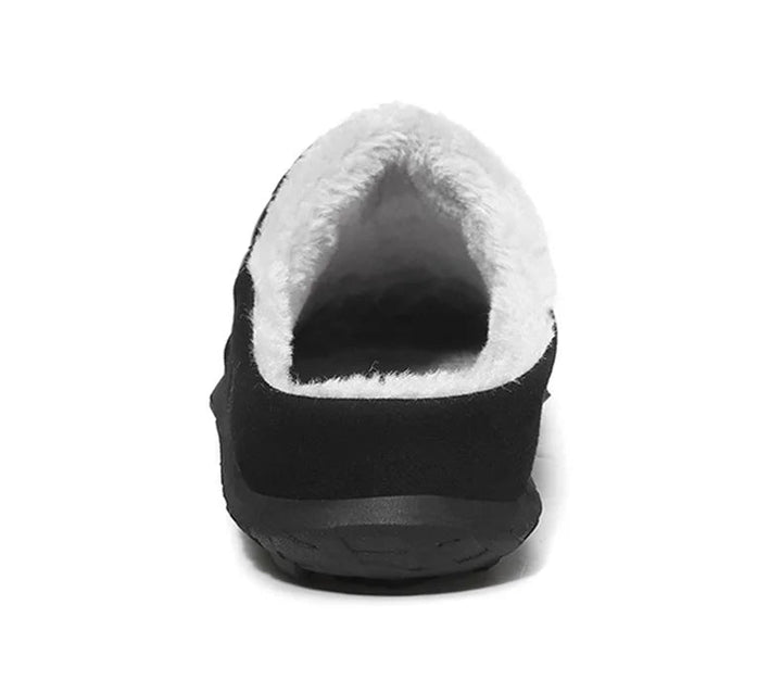 Weiche Unisex Hausschuhe, warm gefüttert, rutschfeste Sohle, für Zuhause.