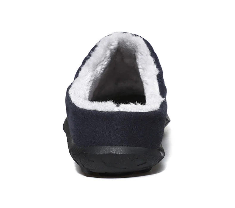 Kuschelige Unisex Hausschuhe, rutschfeste Sohle, ideal für kalte Böden.
