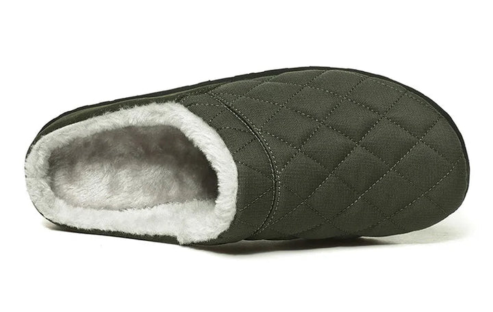 Stilvolle warme Hausschuhe, unisex, rutschfest, gemütlich für den Alltag.