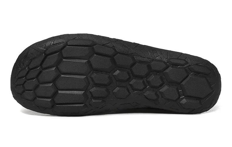 Unisex Winterschuhe für zuhause, warme Hausschuhe mit rutschfester Sohle.