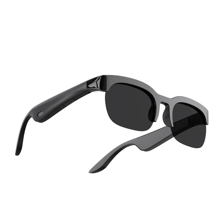 Bluetooth Sonnenbrille mit Freisprecheinrichtung und Musikwiedergabe, modernes Technologie-Gadget.