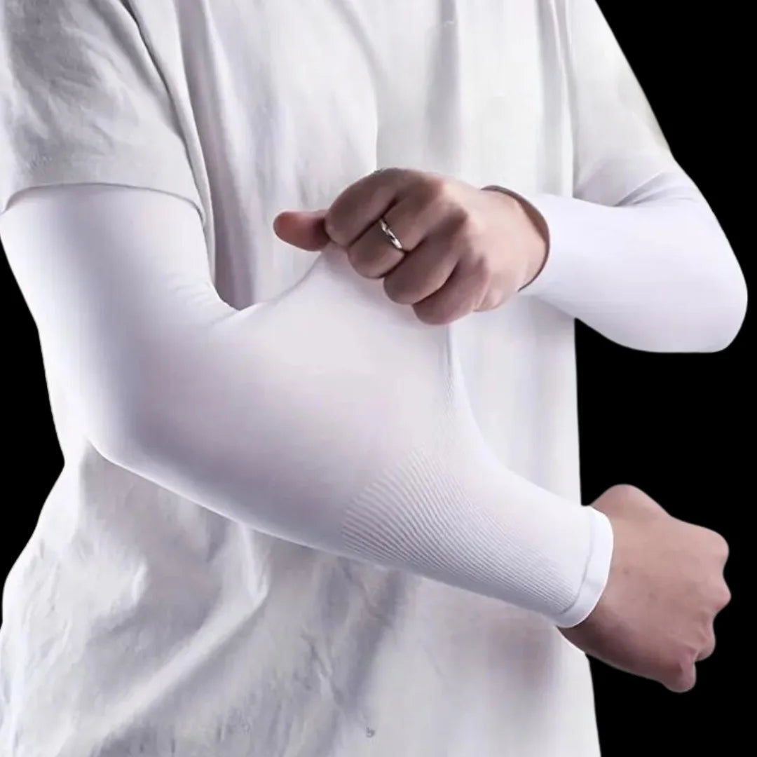 Stylischer Unisex Kompressions-Armsleeve für Sport, Training, Regeneration & täglichen Komfort im Alltag.