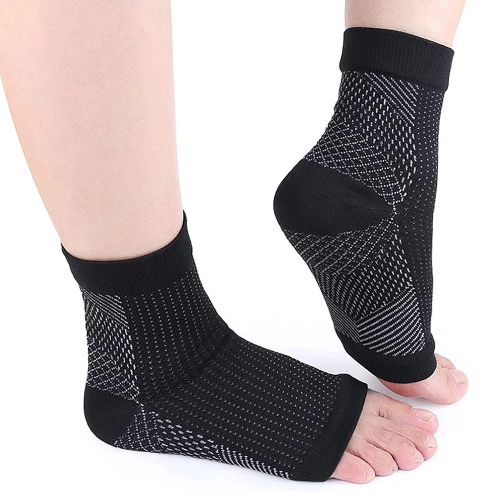 Unisex Kompressions-Knöchelsocken für aktive Unterstützung bei Fußschmerz und Schwellung.