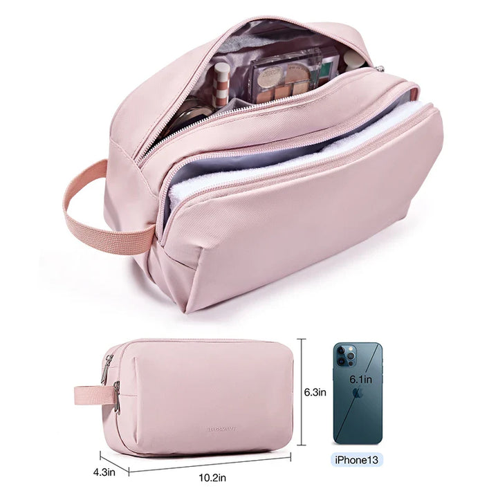 Ideale Reise-Kulturtasche für Damen & Herren; wasserfest, leicht, vielseitig für alle Pflegeprodukte.