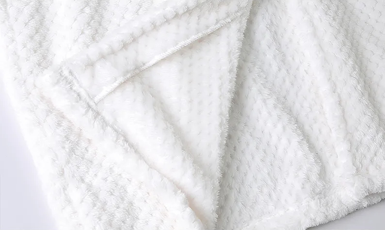 Vielseitiger Unisex Morgenmantel, extra lang und bequem, ideal für Spa, Wellness oder gemütliche Tage daheim.