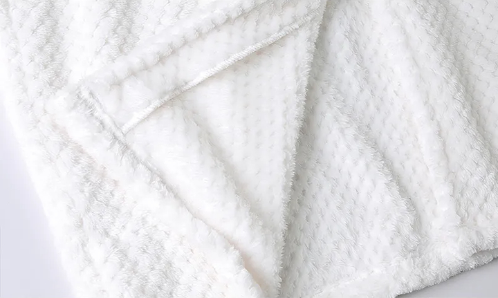 Vielseitiger Unisex Morgenmantel, extra lang und bequem, ideal für Spa, Wellness oder gemütliche Tage daheim.