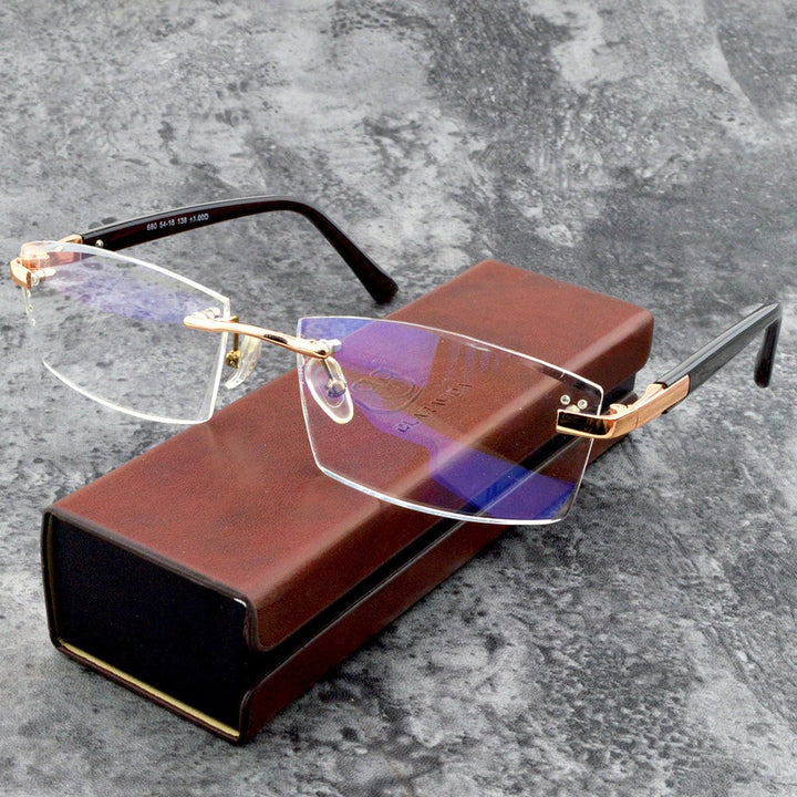 Moderne Unisex Sehhilfe: Multifokalbrille mit Blaulichtfilter für optimalen Schutz und klare Sicht nah & fern.
