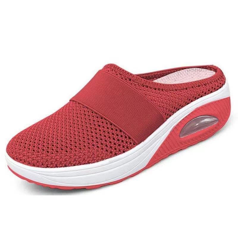 Frontansicht der bequemen OrthoAir orthopädischen Sneaker. Ideal für aktiven Lebensstil, Damen und Herren.