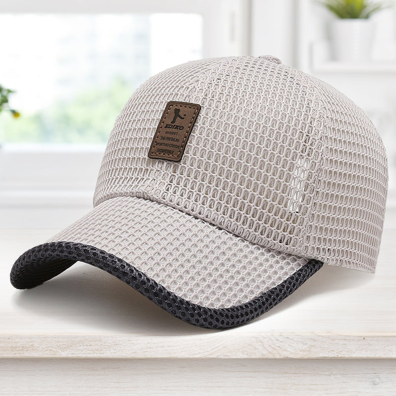 Baseballmütze mit Mesh-Einsätzen, atmungsaktiv, UV-Schutz & verstellbar für Sport & Alltag.