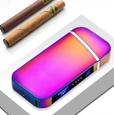 Elegantes Plasma-Lichtbogen Feuerzeug in Aktion, winddicht, flammenlos, USB-aufladbar, Zinklegierung.