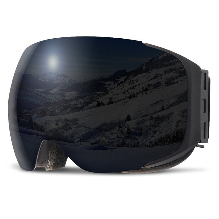 Moderne Skibrille mit austauschbarer Magnetlinse & Belüftungssystem für optimale Sicht.